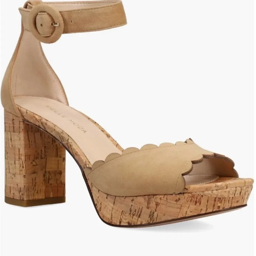Pelle Moda Aneko Platform Sandal Latte 10M - Picture 1 of 3